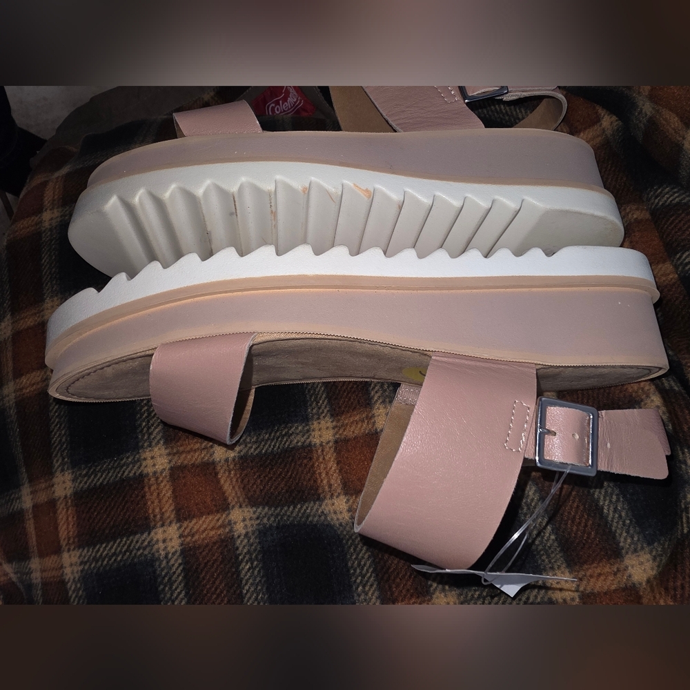 A. Giannetti Sandals - Picture 12 of 14